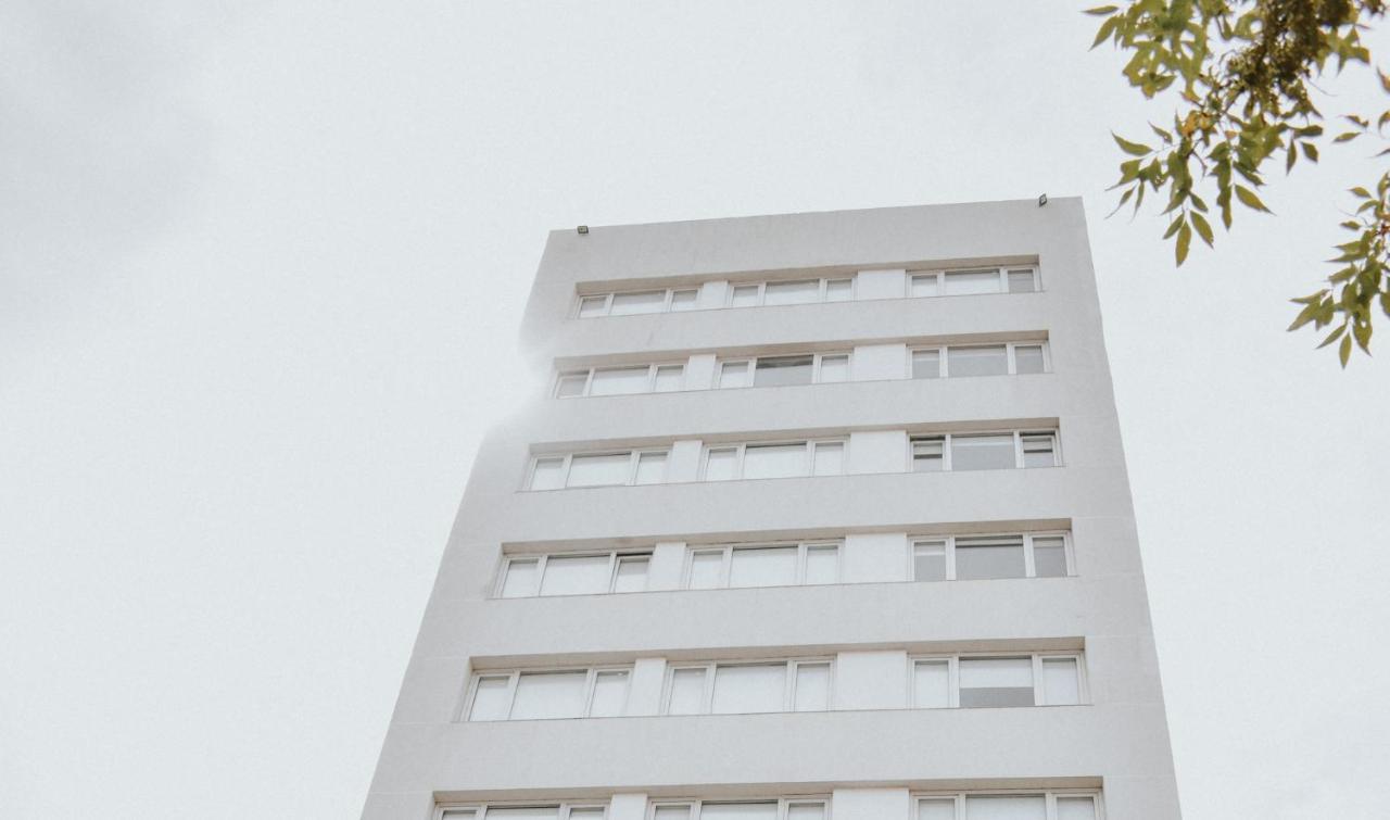 Corrientes Premium Con Desayuno Apartman Bahía Blanca Kültér fotó