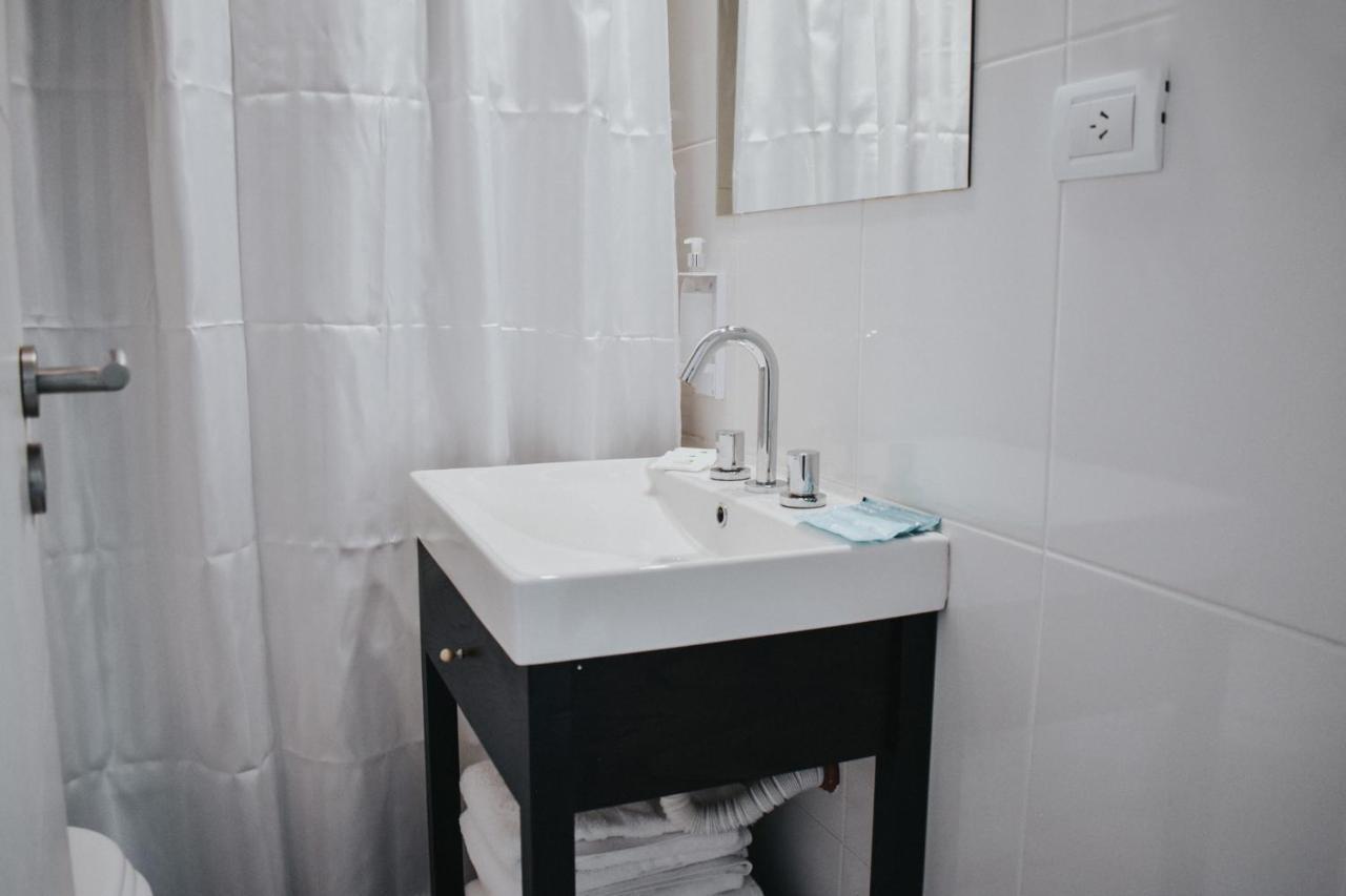 Corrientes Premium Con Desayuno Apartman Bahía Blanca Kültér fotó