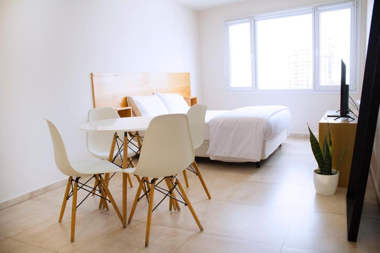 Corrientes Premium Con Desayuno Apartman Bahía Blanca Kültér fotó