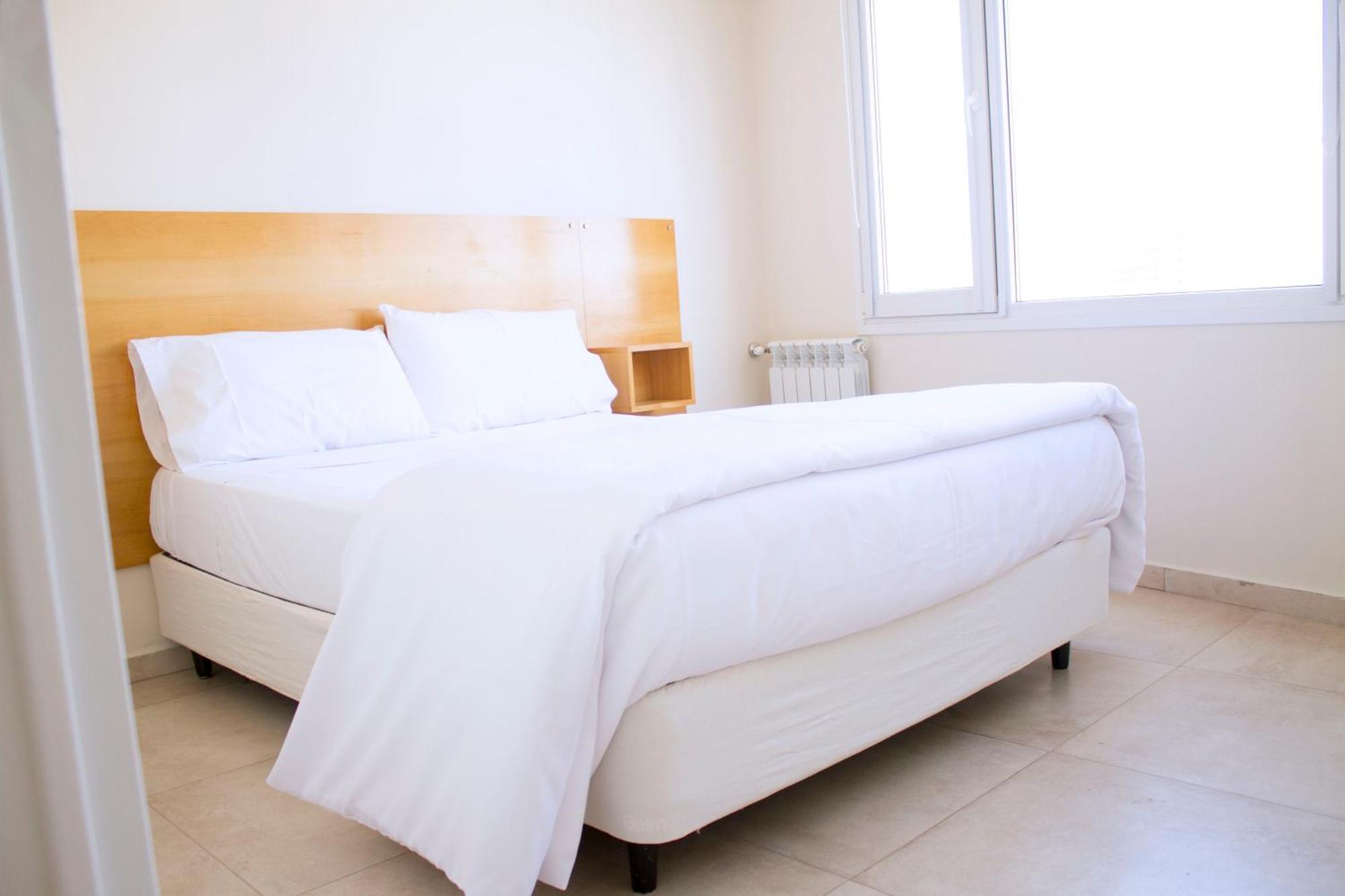 Corrientes Premium Con Desayuno Apartman Bahía Blanca Kültér fotó